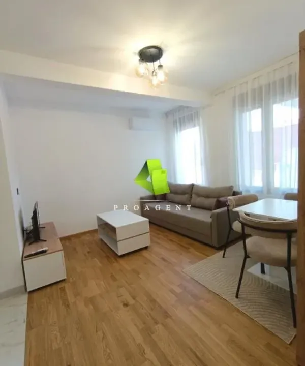 Rent, one bedroom apartment, 33m², Medijana, Niš