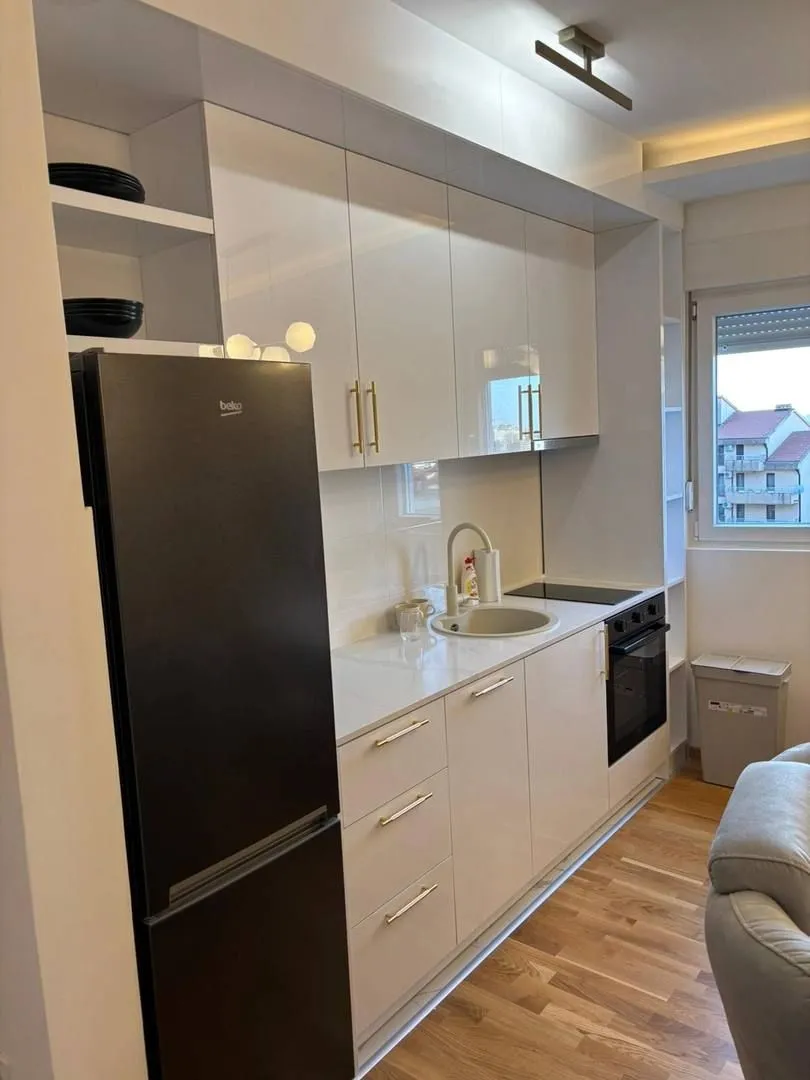 Rent, two bedroom apartment, 70m², Podkošljun, Budva