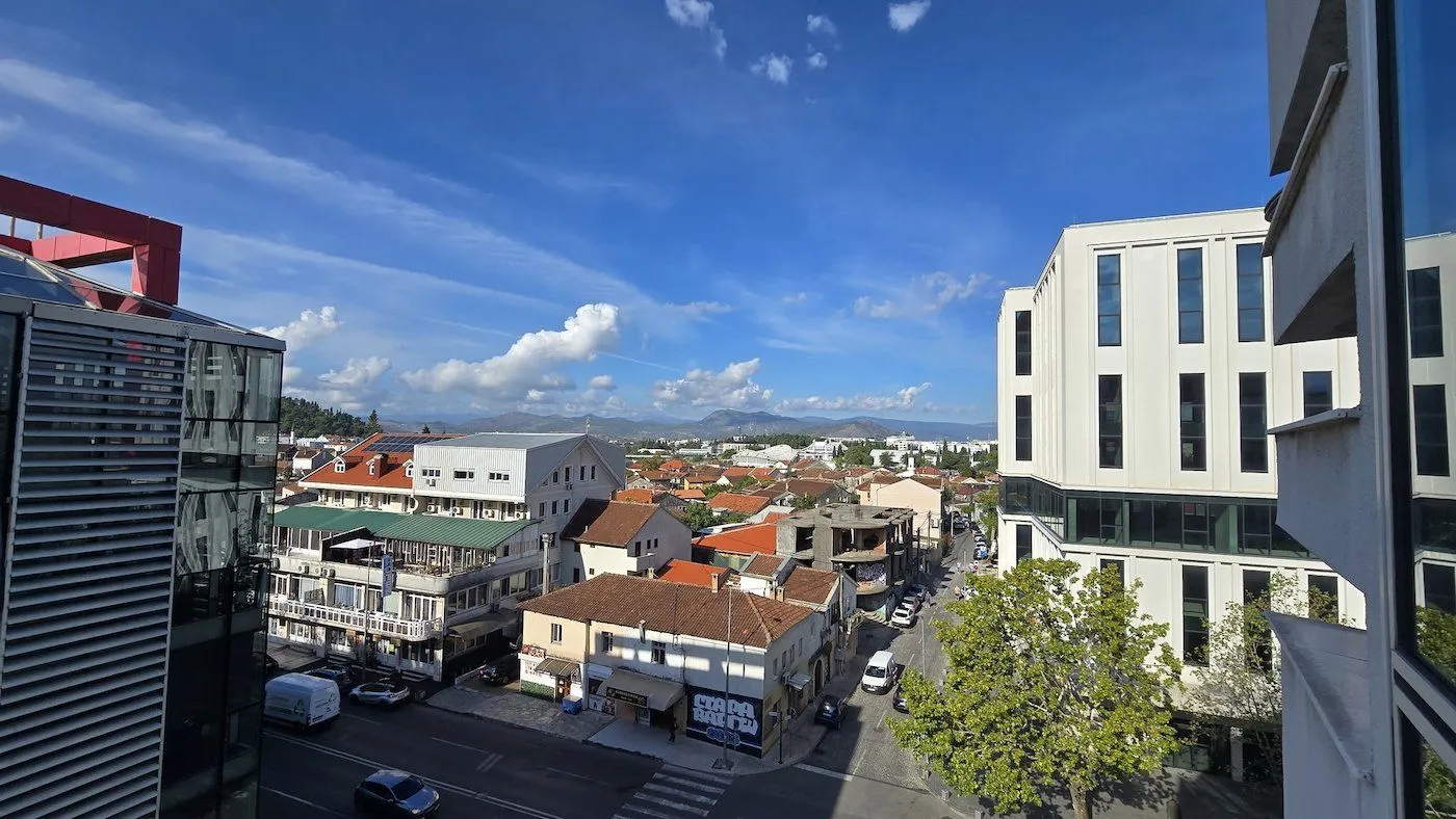 Rent, apartment, 100m², Centar, Podgorica