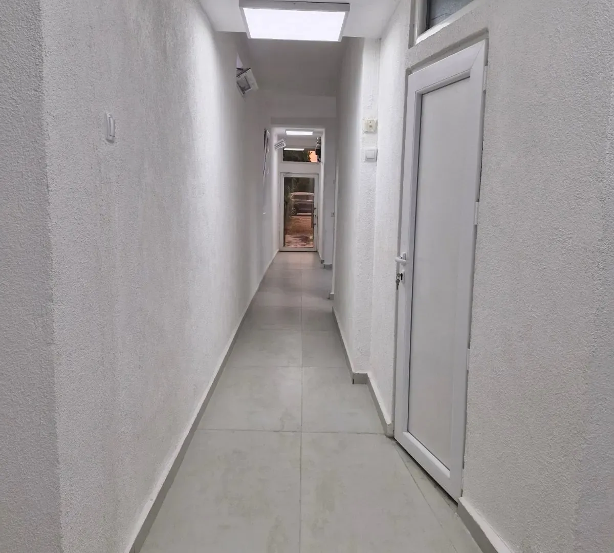 Rent, office space, 90m², Masline, Podgorica