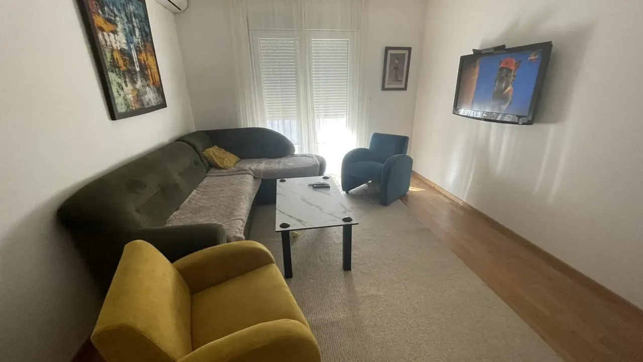 Rent, one bedroom apartment, 41m², Stari Aerodrom, Podgorica