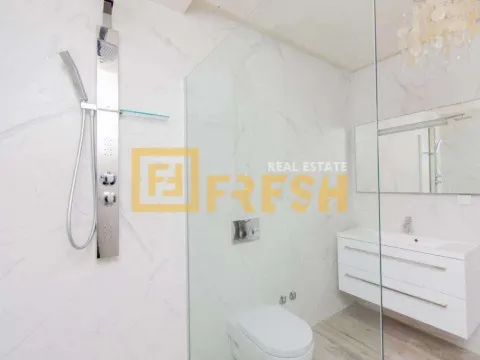 Prodaja, kuća, 300m², Tivat, Crna Gora - image 19