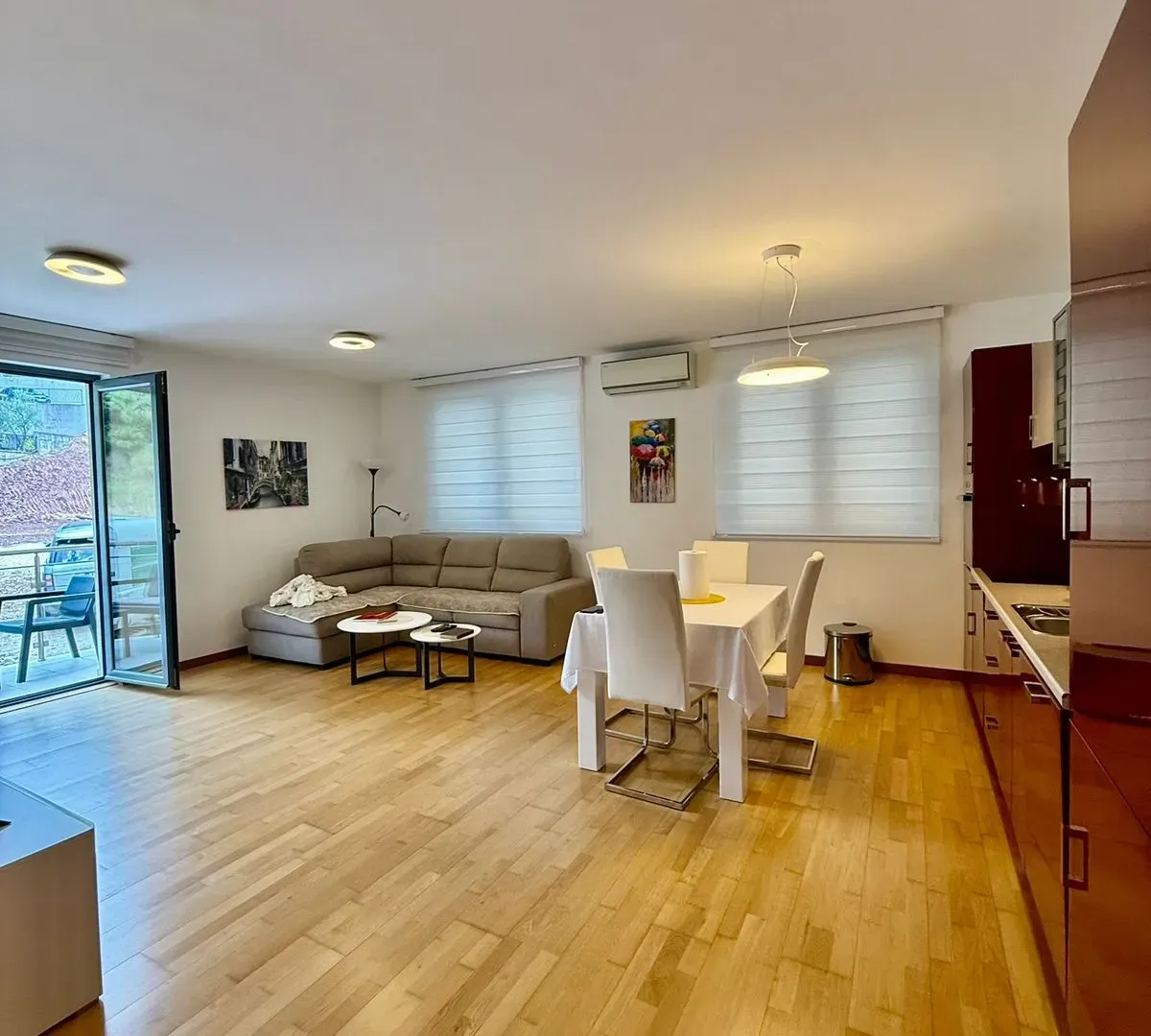 Sale, two bedroom apartment, 70m², Pržno, Budva