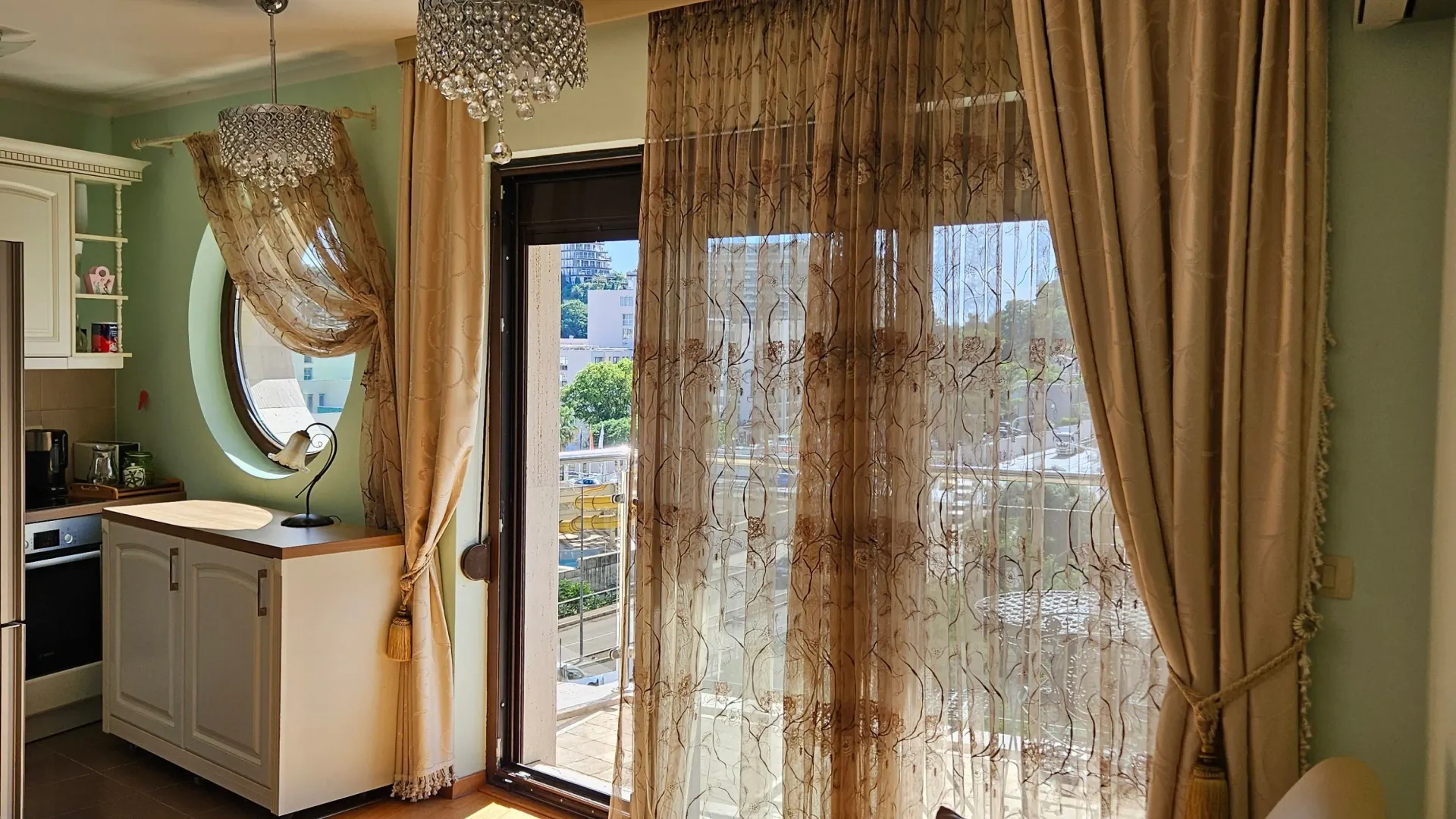 Izdavanje, jednosoban stan, 43m², Boreti, Budva