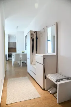 Sale, two bedroom apartment, 72m², Bečići, Budva - image 8