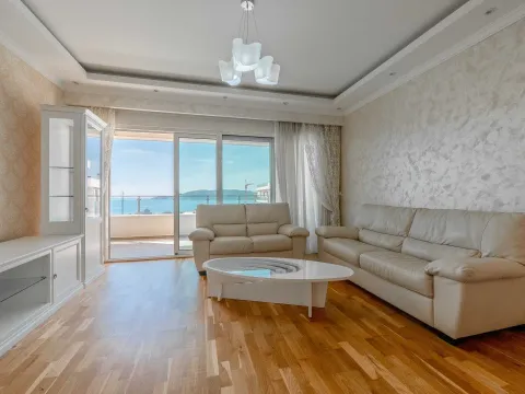 Sale, three bedroom apartment, 115m², Bečići, Budva - image 2