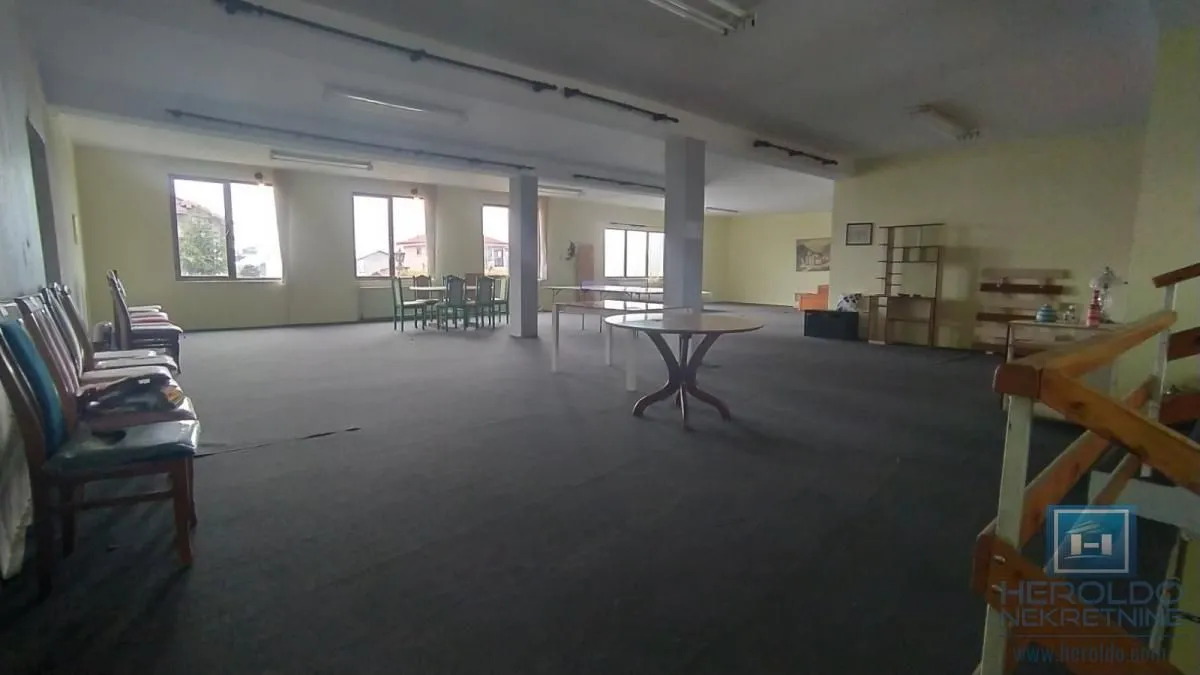 Rent, office space, 1000m², Ribarski put, Jagodina