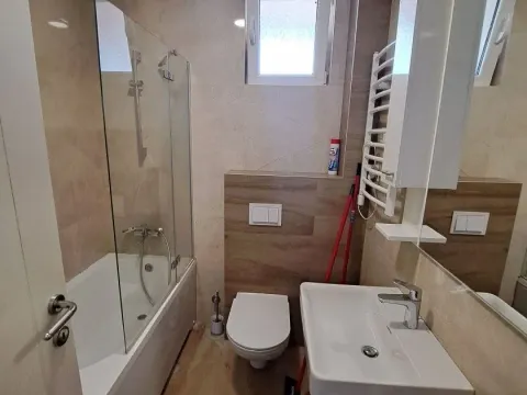 Rent, two bedroom apartment, 65m², Blok 6, Podgorica - image 9