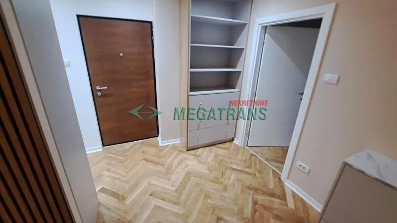 Izdavanje, dvosoban stan, 66m², Liman 1, Novi Sad Sve Podlokacije