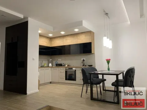 Prodaja, četvorosoban stan, 77m², Veternička rampa, Novi Sad Sve Podlokacije - image 2