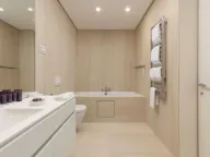 Sale, four bedroom apartment, 287m², Dukley Gardens, Budva - image 2