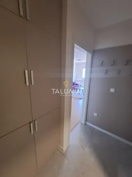 Rent, two bedroom apartment, 72m², City Kvart, Podgorica - image 6