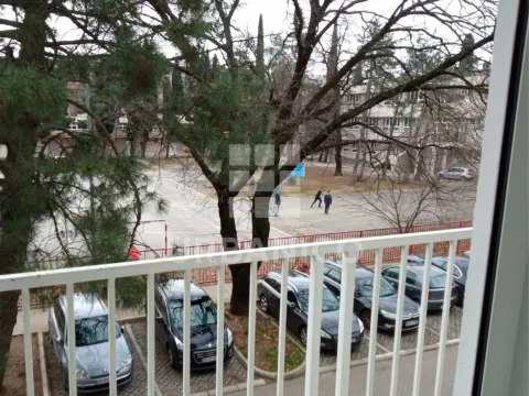 Izdavanje, dvosoban stan, 60m², Preko Morače, Podgorica - image 10