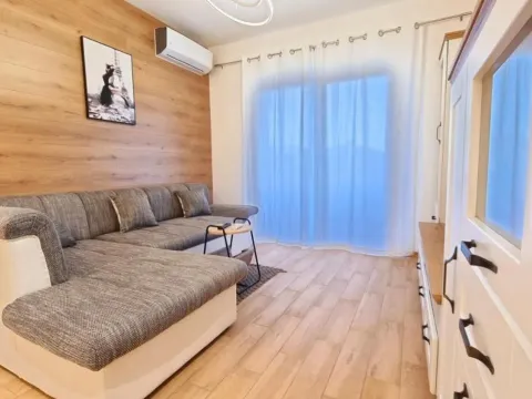 Rent, studio apartment, 30m², Budva, Crna Gora - image 14