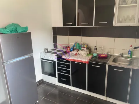 Rent, two bedroom apartment, 85m², Zagorič, Podgorica - image 11