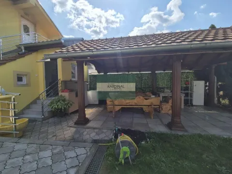 Prodaja, kuća, 181m², Kajsijar, Jagodina - image 50