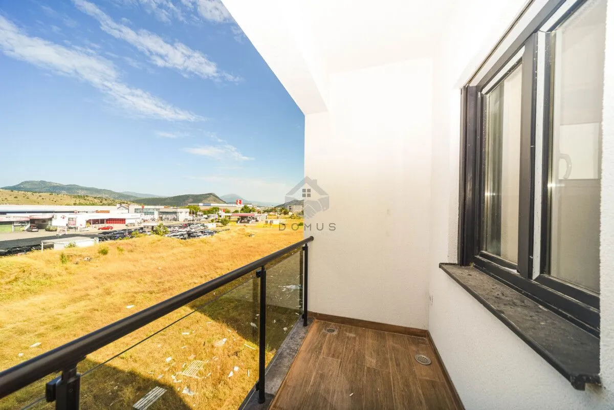 Prodaja, dvosoban stan, 60m², Zabjelo, Podgorica