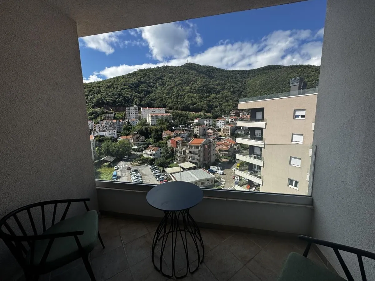 Prodaja, trosoban stan, 140m², Budva, Crna Gora