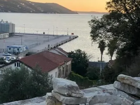 Prodaja, kuća, 60m², Zelenika, Podgorica - image 8