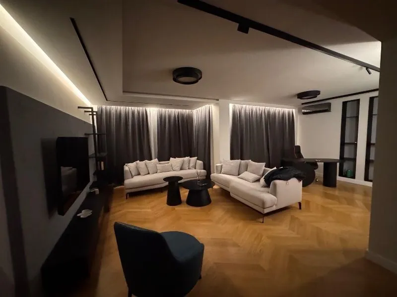 Prodaja, trosoban stan, 107m², Klinički Centar, Beograd