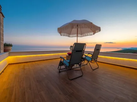 Sale, house, 300m², Zagora, Kotor - image 2