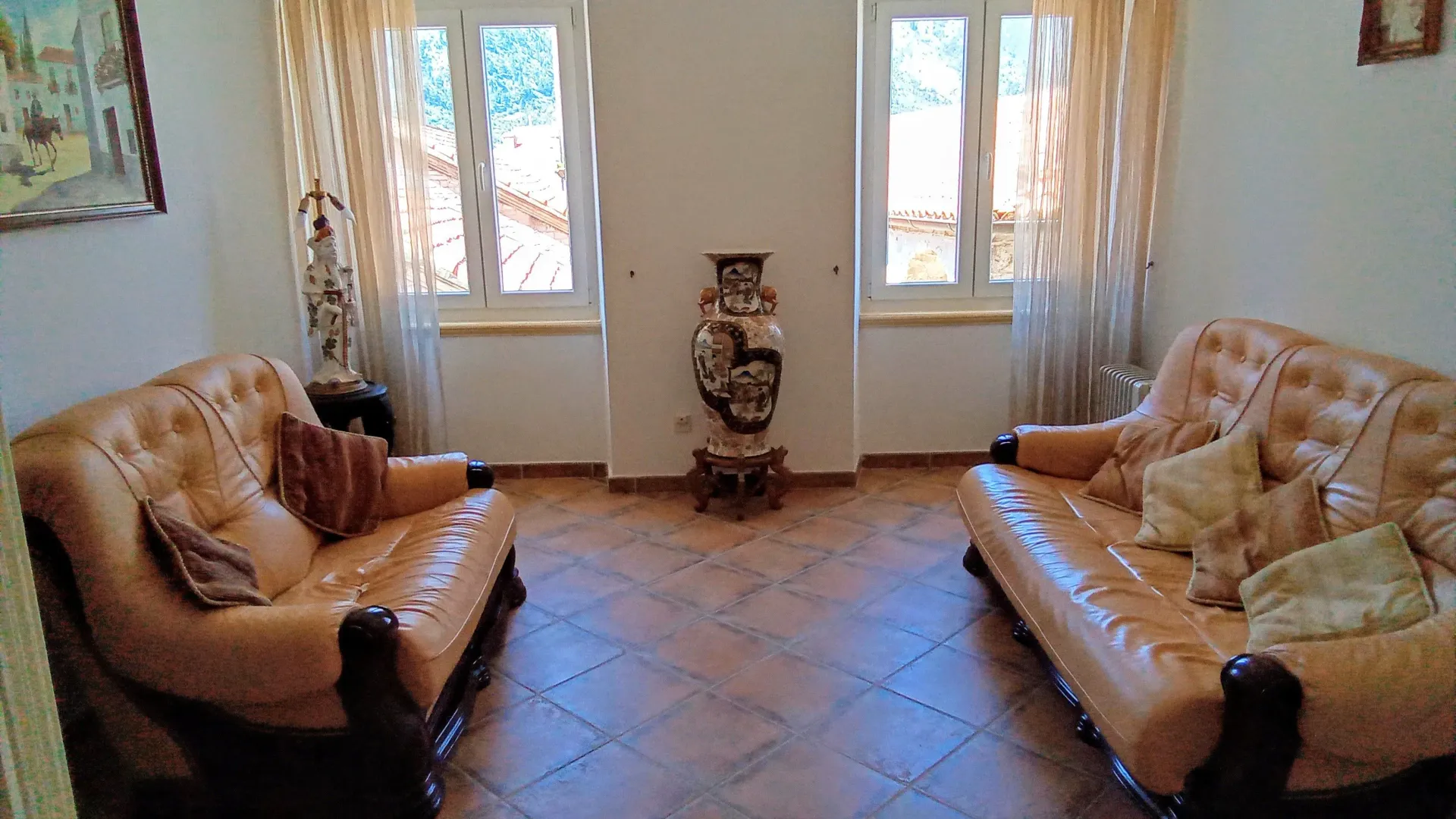 Izdavanje, dvosoban stan, 75m², Stari Grad Kotor, Kotor