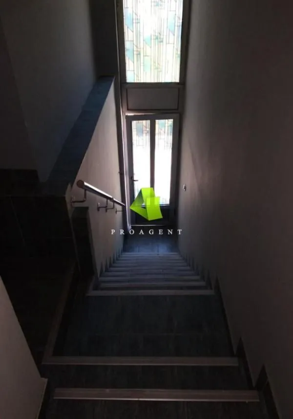 Rent, office space, 40m², Medijana, Niš