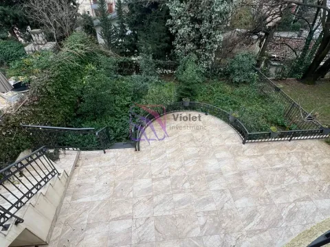 Prodaja, kuća, 400m², Gorica C, Podgorica - image 19