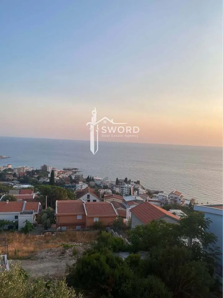 Prodaja, kuća, 170m², Dobre Vode, Bar