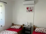 Rent, house, 100m², Sutomore, Bar - image 2