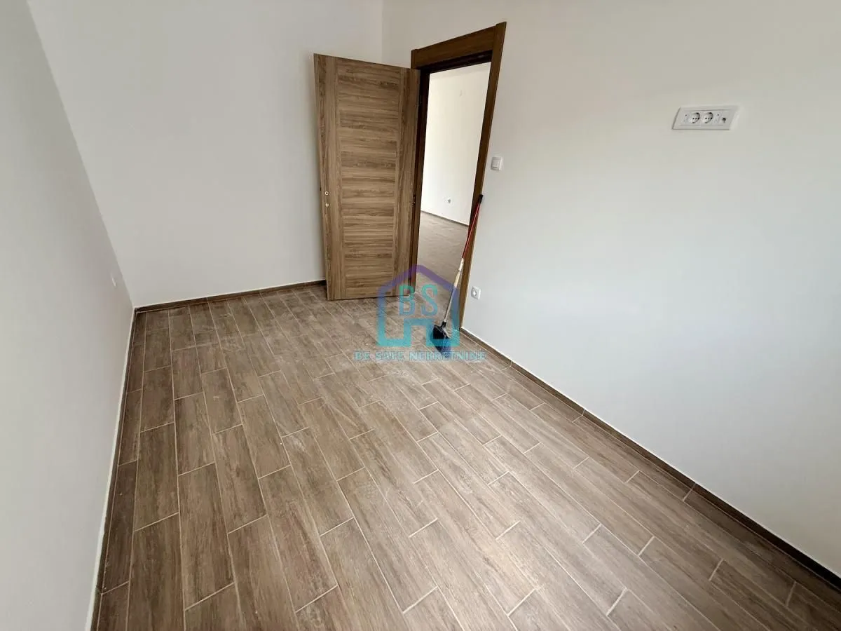 Prodaja, dvosoban stan, 51m², Vidovdansko naselje, Novi Sad Sve Podlokacije