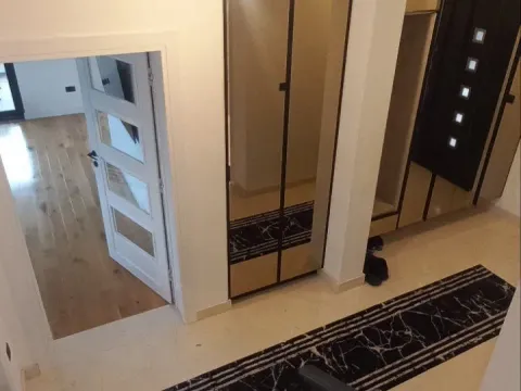 Rent, house, 180m², Gornja Gorica, Podgorica - image 8