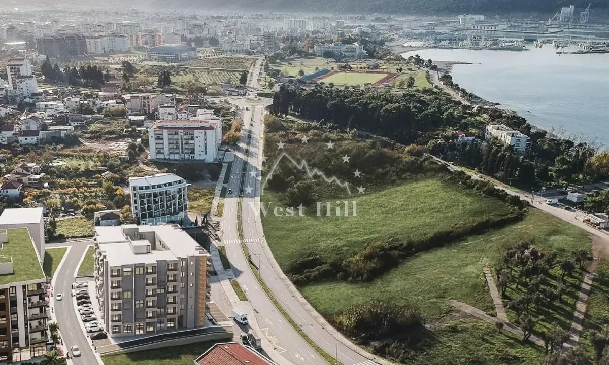 Prodaja, trosoban stan, 113m², Bar, Crna Gora