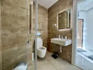 Izdavanje, dvosoban stan, 82m², Bečići, Budva - image 10