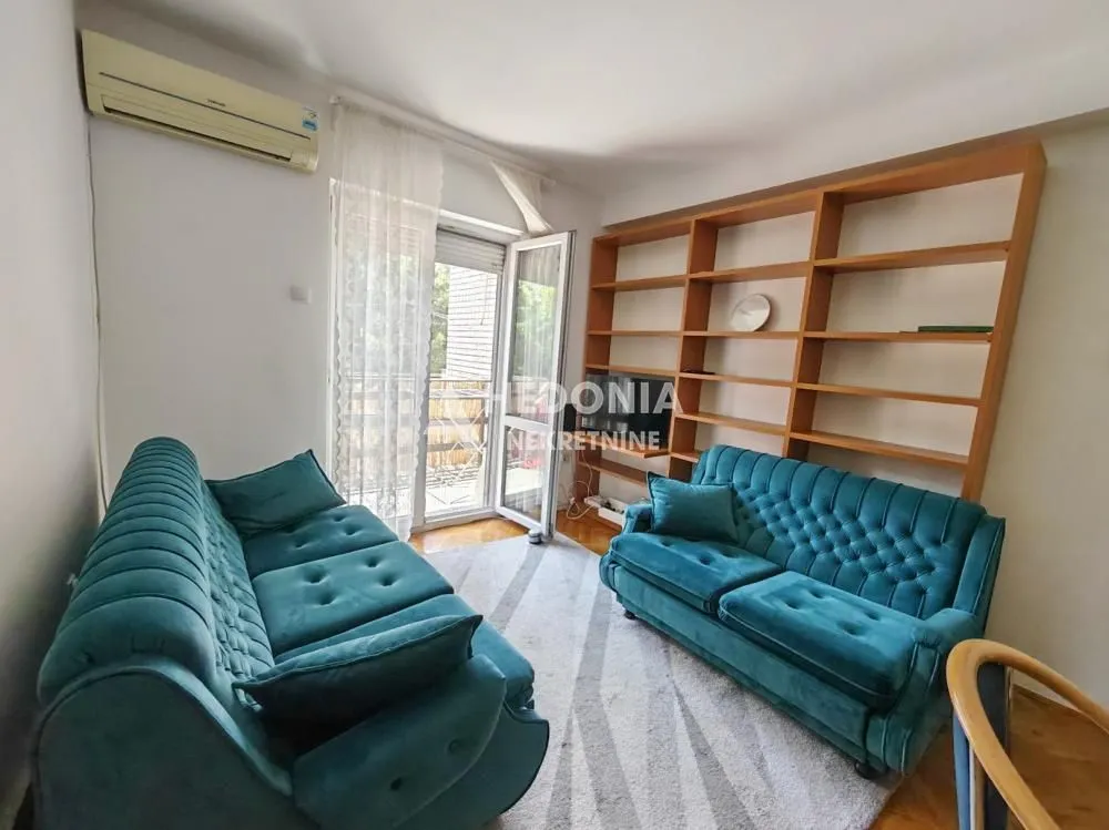 Rent, two bedroom apartment, 55m², Čukarica, Beograd