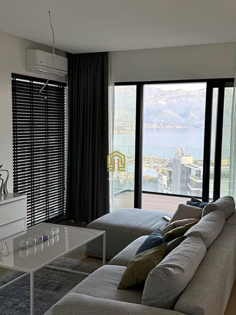 Prodaja, trosoban stan, 263m², Budva, Crna Gora