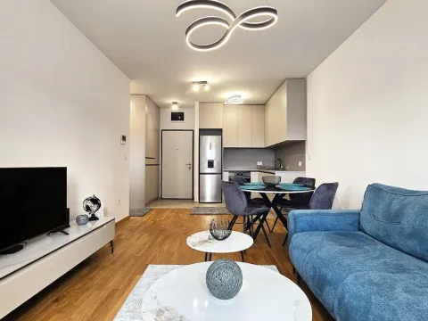 Prodaja, stan, 46m², Stari Aerodrom, Podgorica - image 2