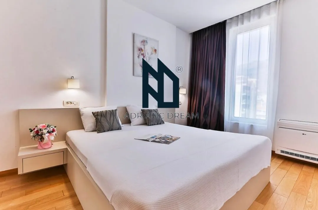 Prodaja, jednosoban stan, 57m², Centar, Budva