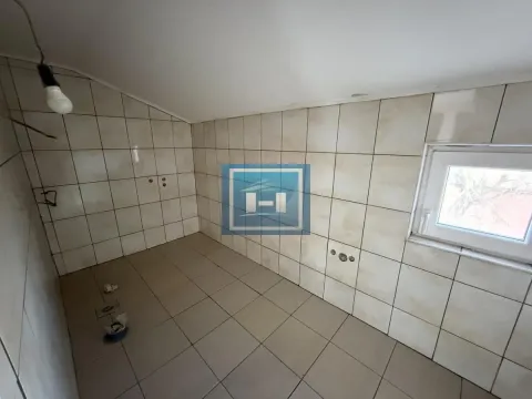 Prodaja, kuća, 350m², Centar, Jagodina - image 11