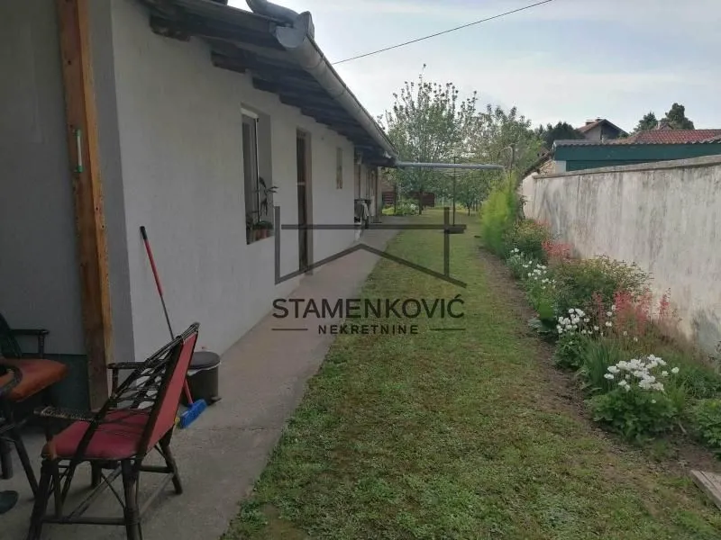 Sale, house, 115m², Šid, Srbija