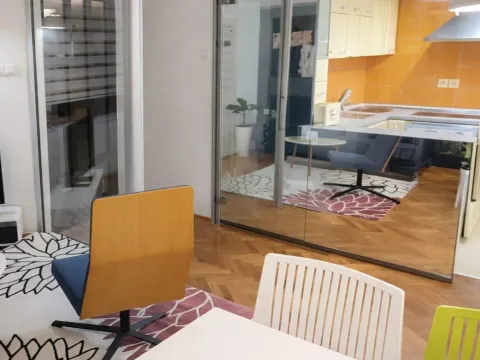 Izdavanje, jednosoban stan, 35m², Momišići, Podgorica - image 5