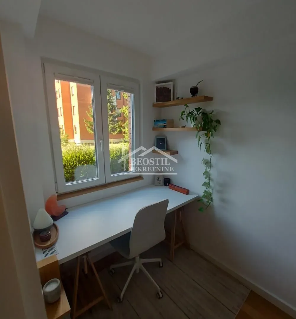 Sale, three bedroom apartment, 74m², Višnjička Banja, Palilula Sve Podlokacije