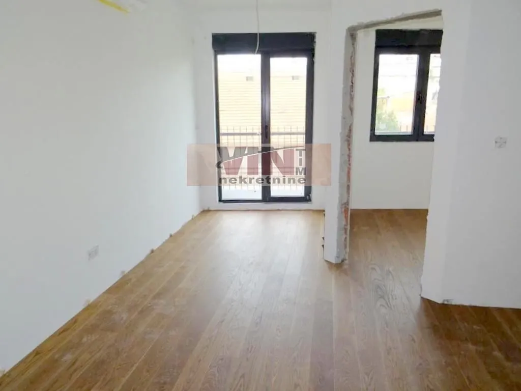 Prodaja, trosoban stan, 61m², Cvetkova Pijaca, Zvezdara Sve Podlokacije