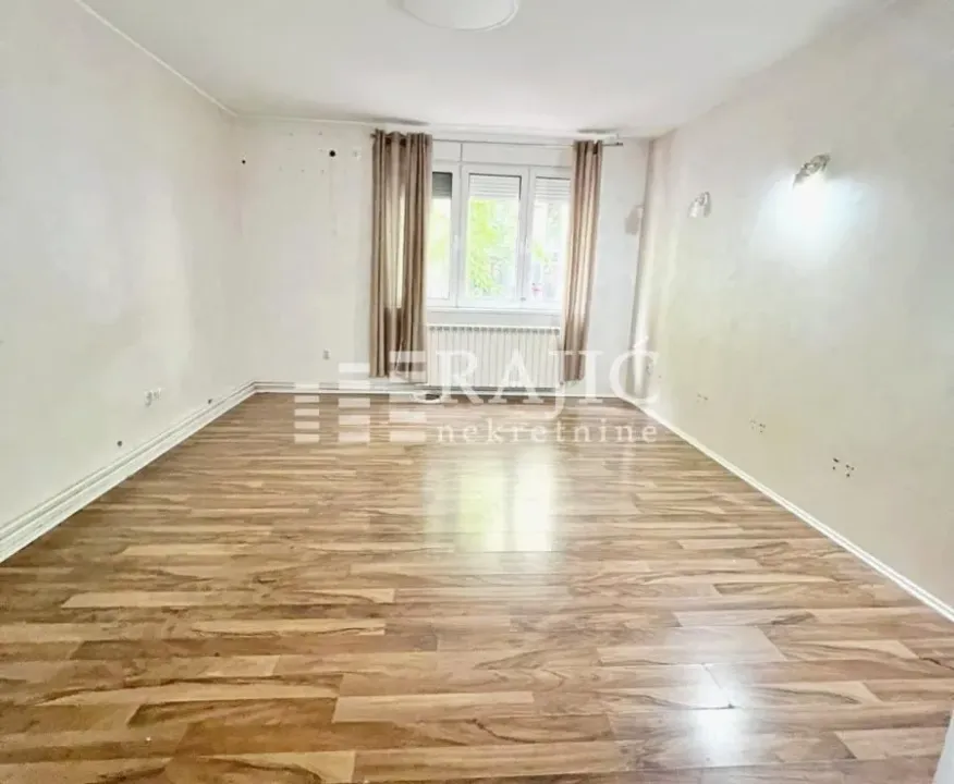 Rent, office space, 70m², Stari Grad, Beograd