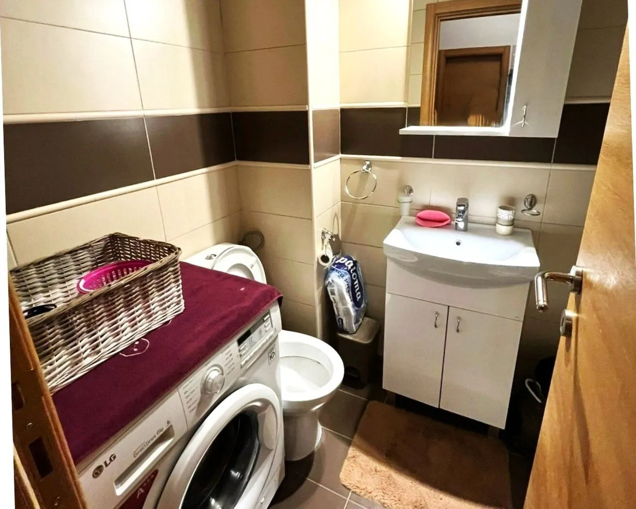 Rent, apartment, 53m², Centar, Podgorica