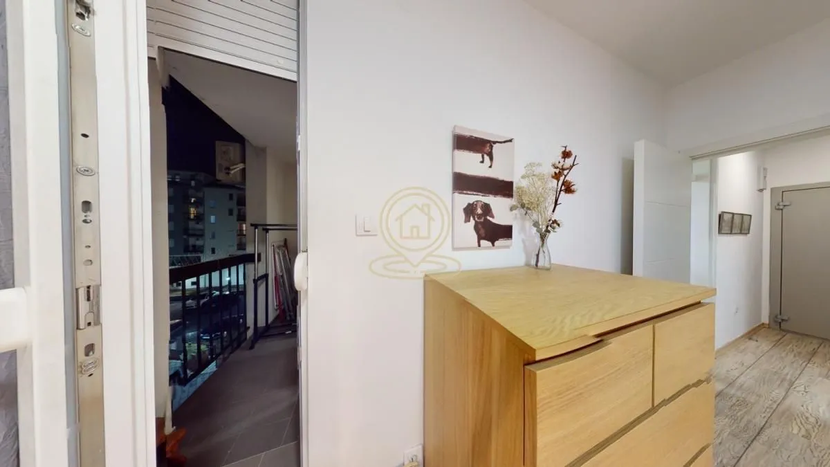 Izdavanje, jednosoban stan, 38m², Podbara, Novi Sad Sve Podlokacije