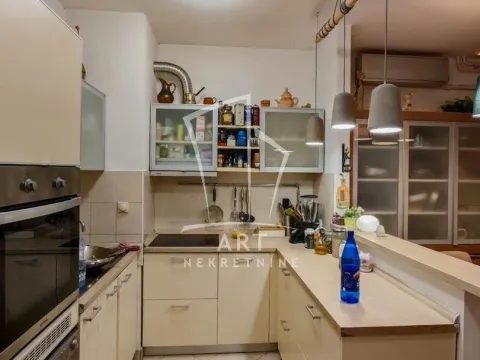 Prodaja, četvorosoban stan, 165m², Novi Beograd Blok 22, Novi Beograd Sve Podlokacije - image 4