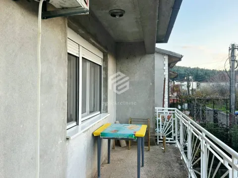 Izdavanje, trosoban stan, 100m², Zagorič, Podgorica - image 16