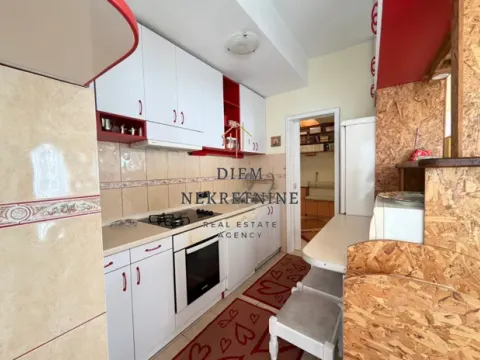 Rent, two bedroom apartment, 76m², Podgorica, Crna Gora - image 10