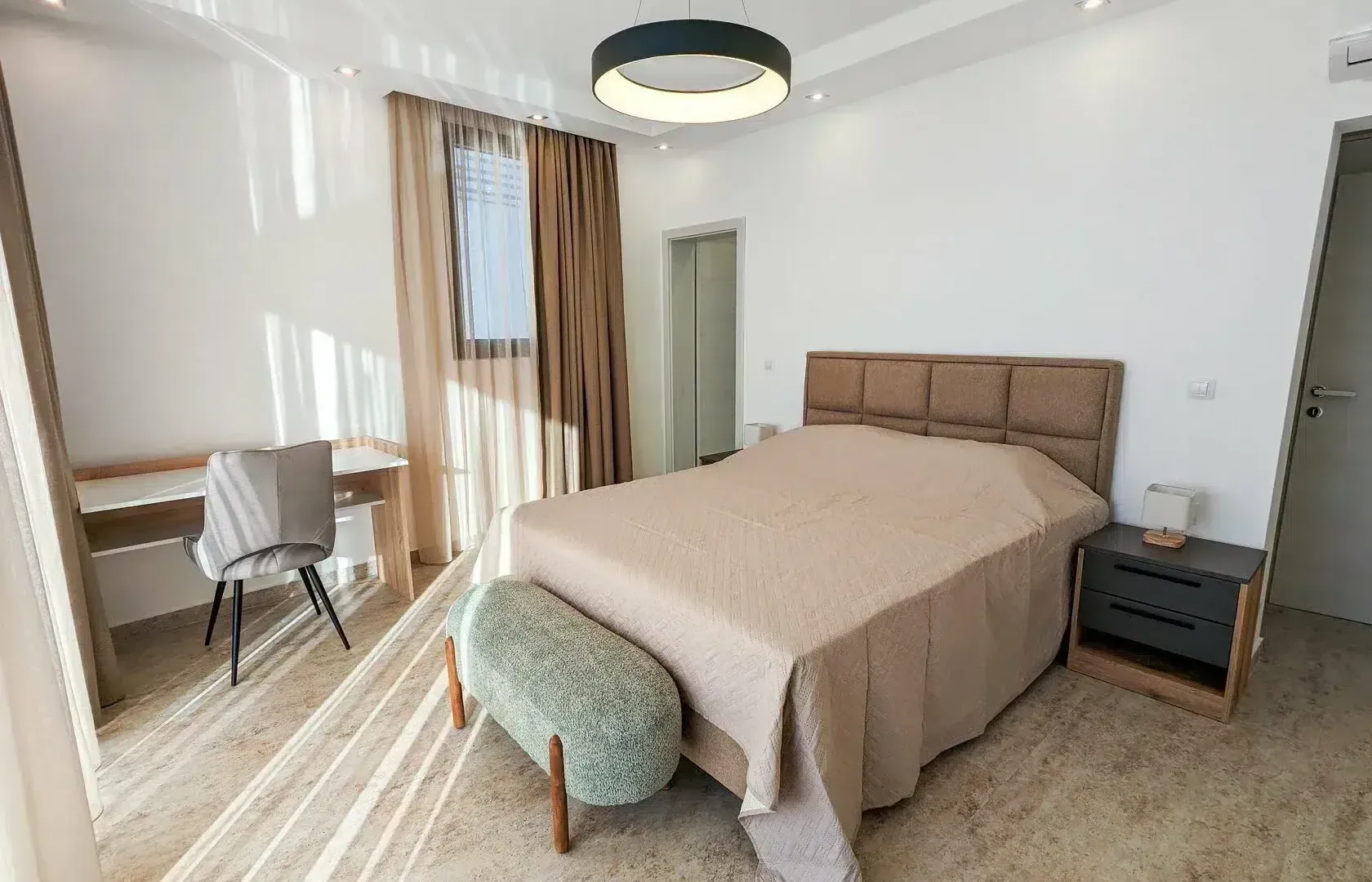 Sale, house, 365m², Utjeha, Bar